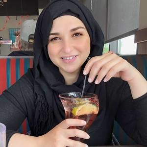 Meet your Posher, Sandy